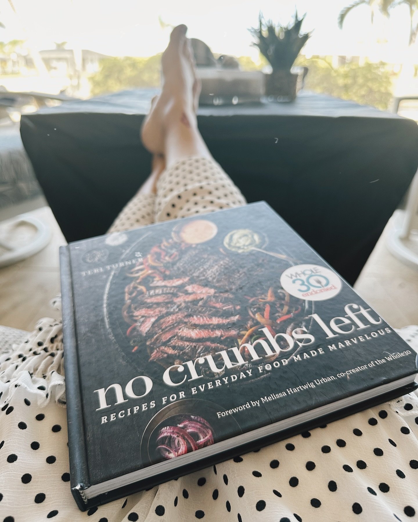 Lately I&rsquo;ve been finding myself being pulled in a new direction. I&rsquo;m following the energetic breadcrumbs of what is making me feel alive.
I&rsquo;ve enjoyed being in the kitchen, creating new dishes and continuing to work on an anti-infl